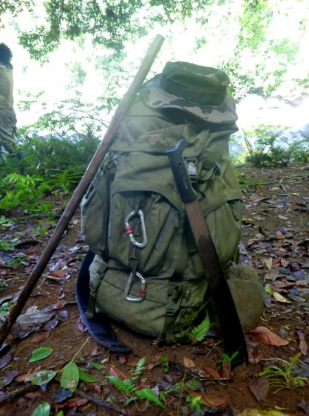 Mon sac à dos de survie jungle.